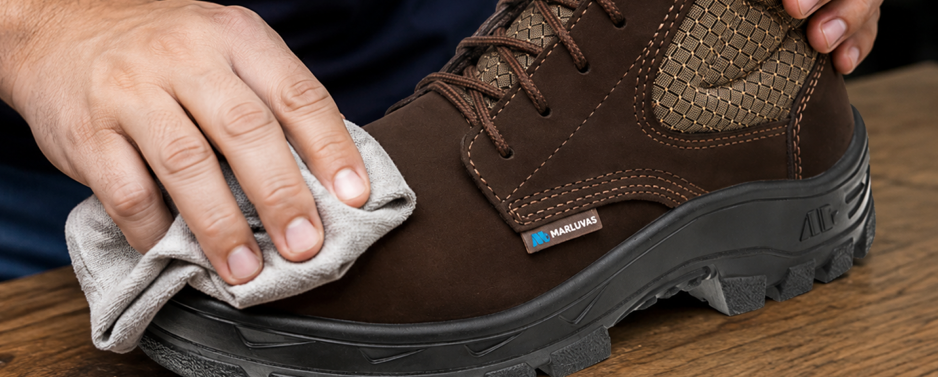 Dicas para higienizar seu calçado de couro nubuck